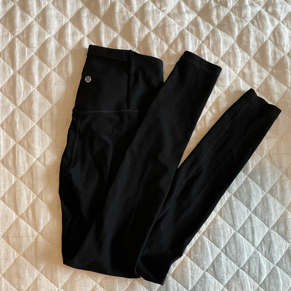 LULULEMON- Fast & Free